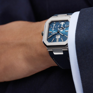 Patek Philippe Cubitus 5822P wrist shot