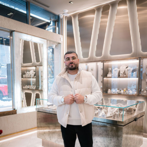 Avi Aspen boutique